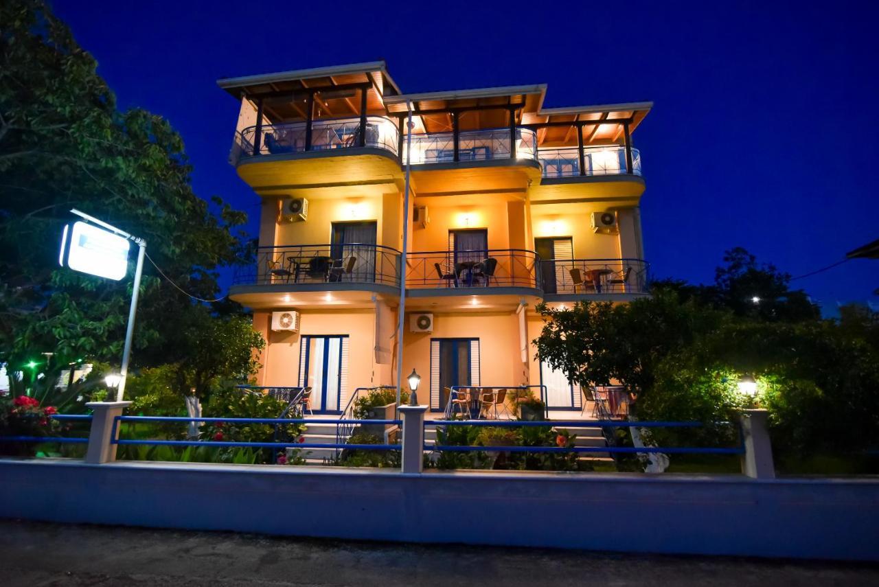 Leader Apartment Митикас Екстериор снимка
